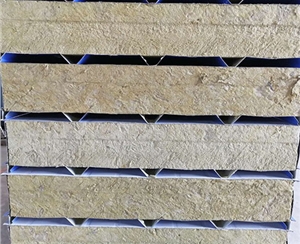 小草綠夾芯板在工業(yè)方面的作用是什么？